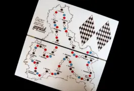 Zu sehen ist das Brettspiel rund ums Thema Oberbayern. Das Brettspiel wurde entwickelt und gestaltet von Grafikdesignerin Theresa Fischer aus Oberau bei Garmisch-Partenkirchen.